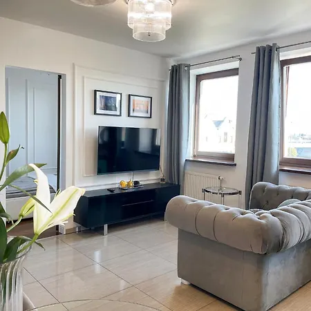 公寓 U In -under The Castel 什切青