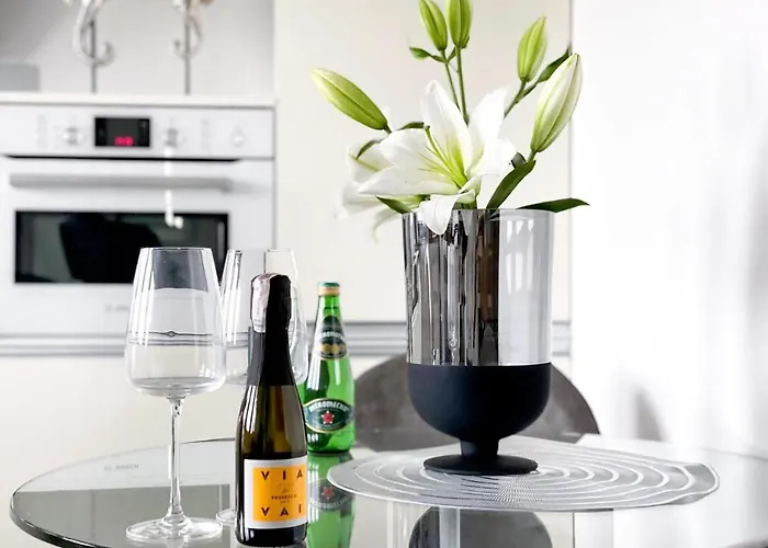 U In -under The Castel Апартаменты Щецин